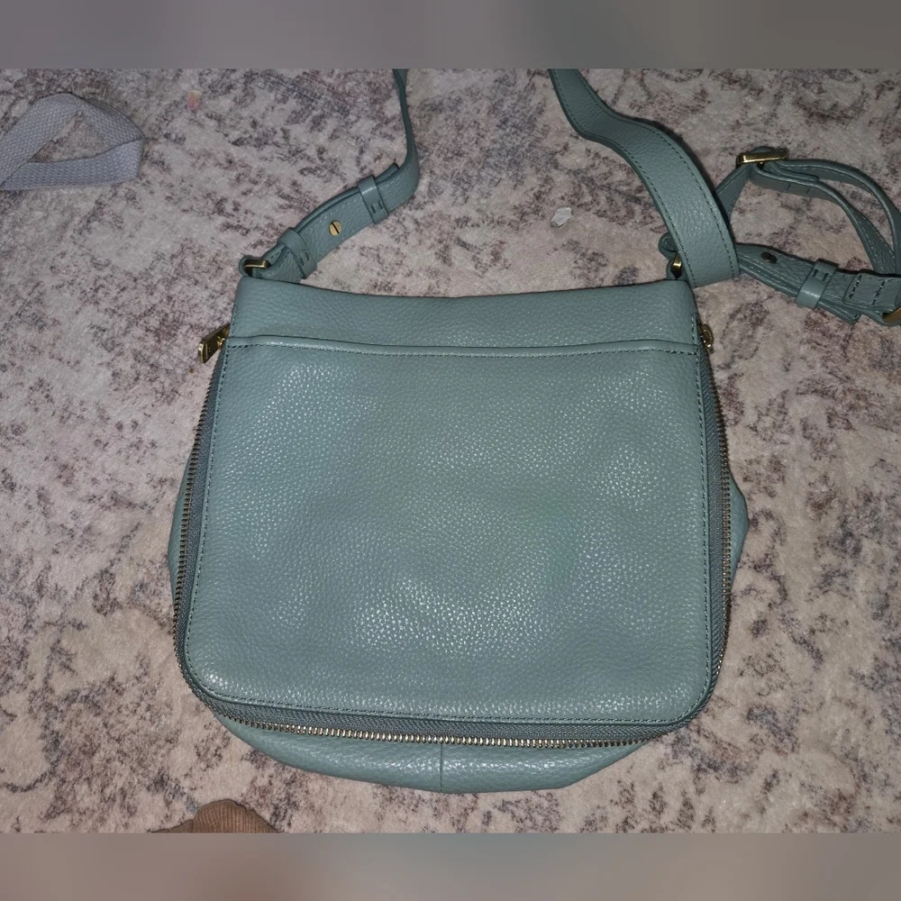 Fossil Green Leather Crossbody Bag - Picture 5 of 5